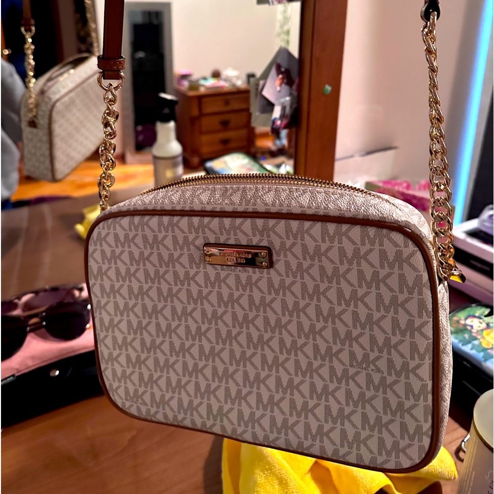michael kors purse